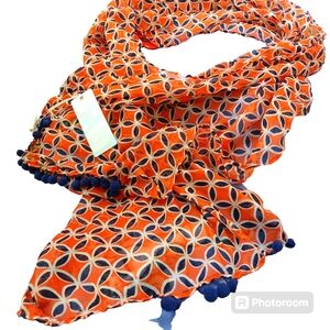 Mud Pie Bag Lady New Orange and Blue Game Day Scarf. Approx. 66" L. x 21" W.
